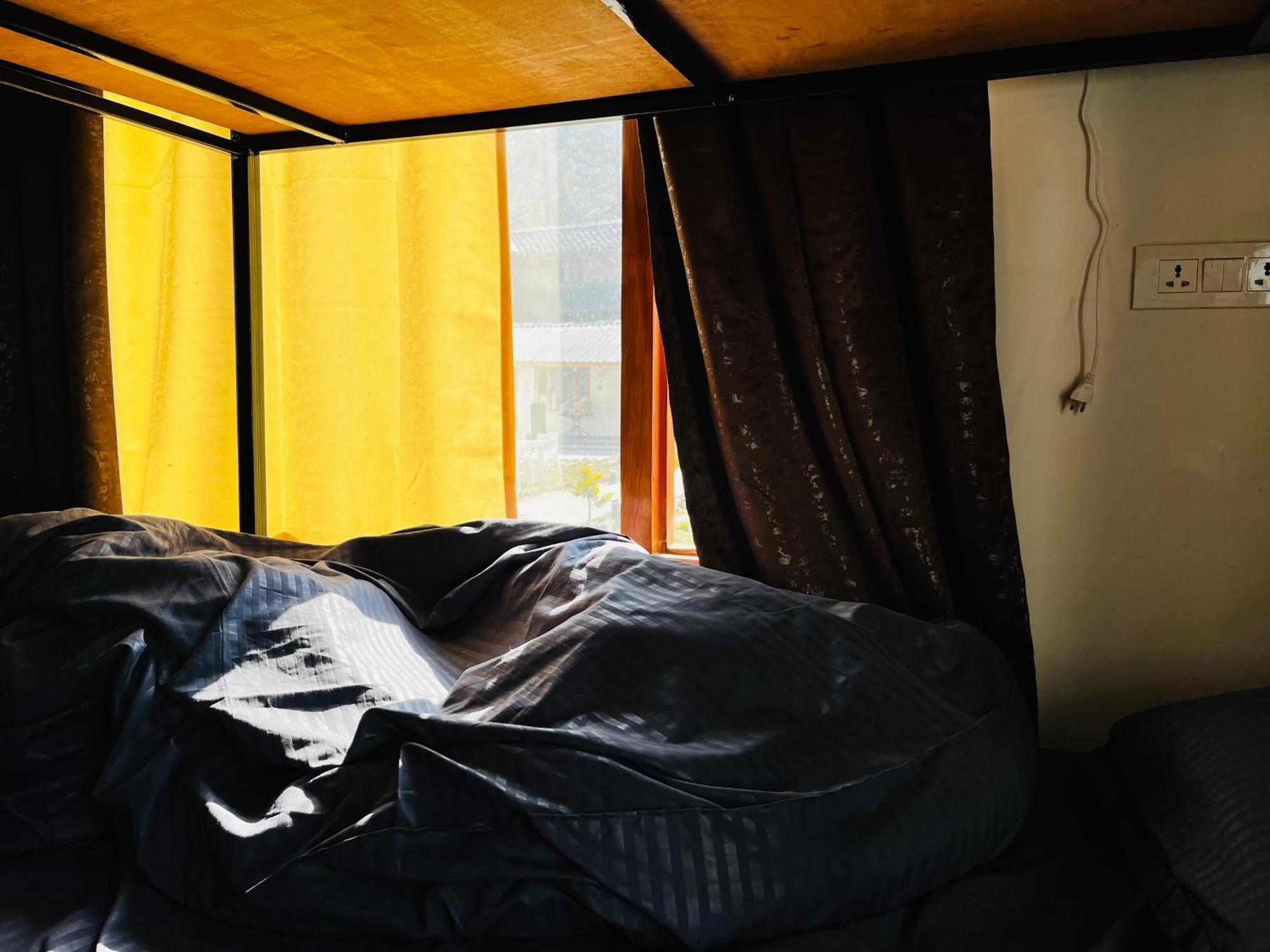Hotel Adinova Kasol Dış mekan fotoğraf