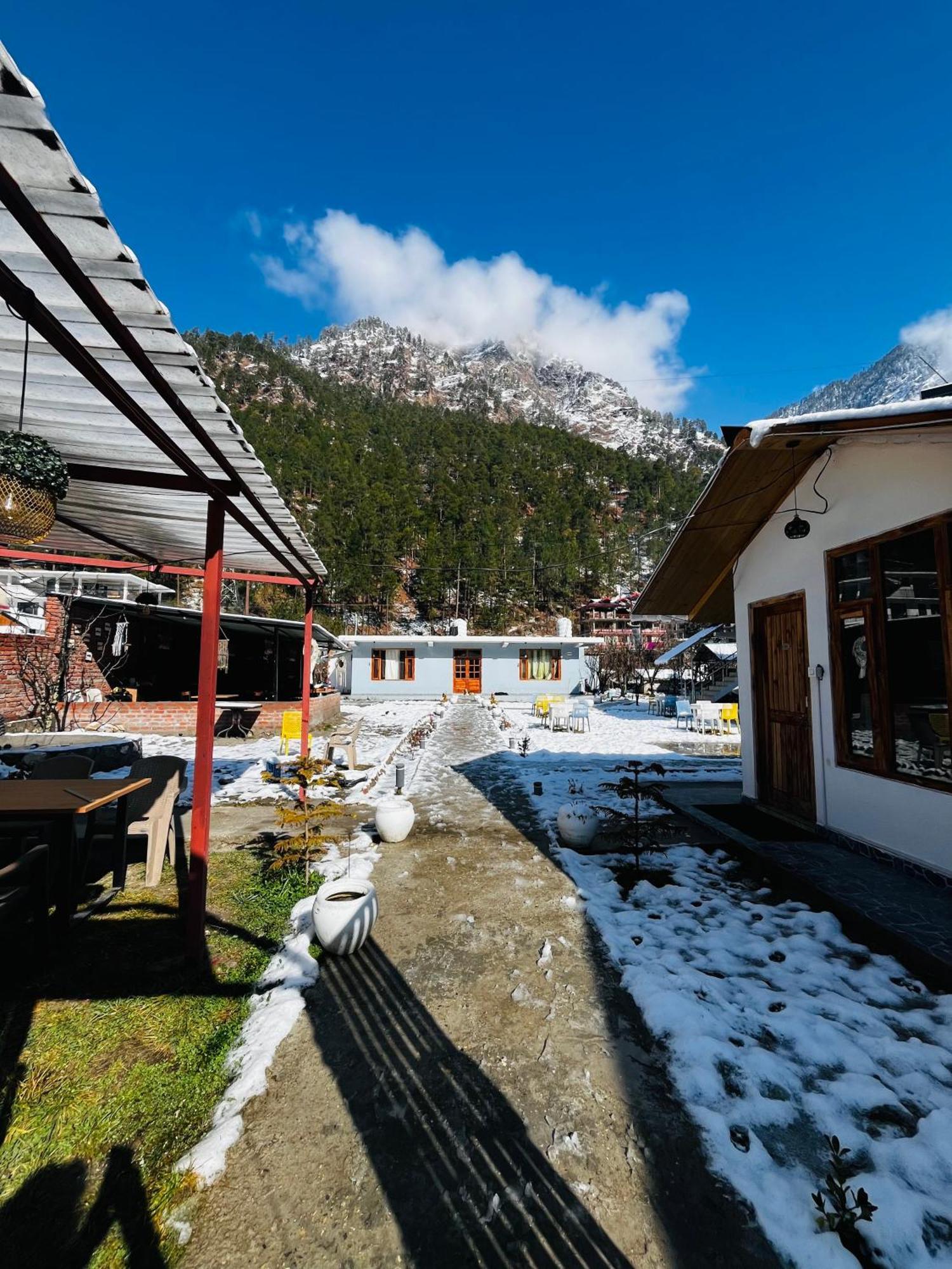 Hotel Adinova Kasol Dış mekan fotoğraf