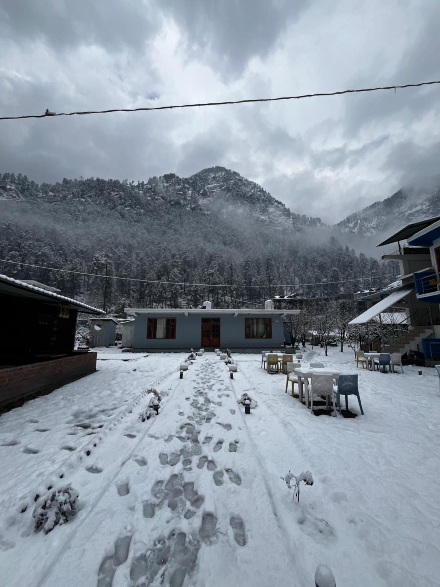 Hotel Adinova Kasol Dış mekan fotoğraf